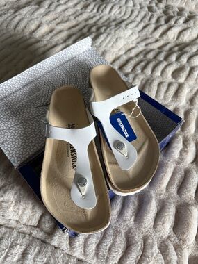 Birkenstock White Gizeh Thong Sandals for Women